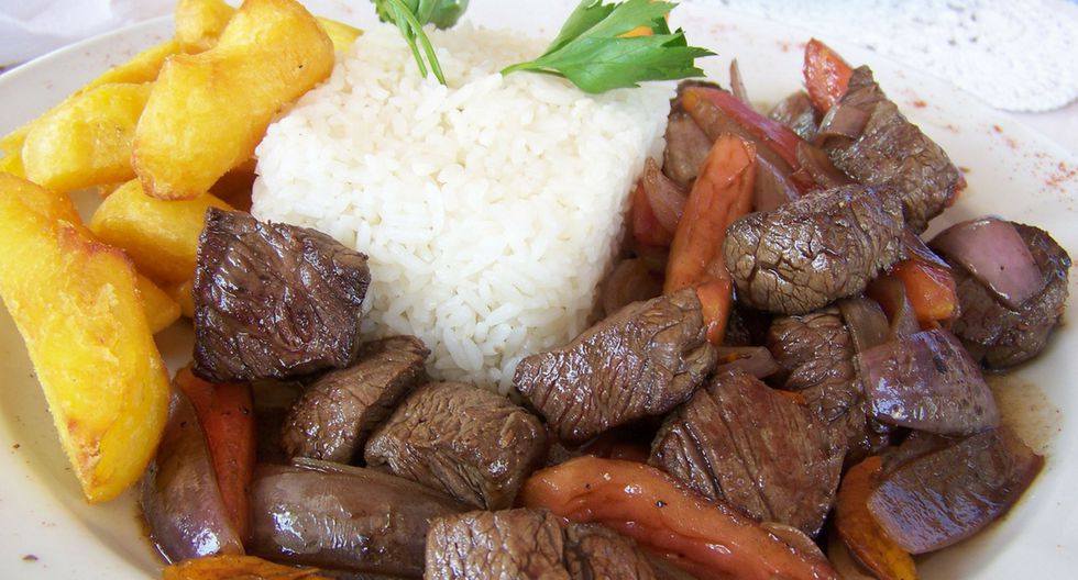 Lomo saltado