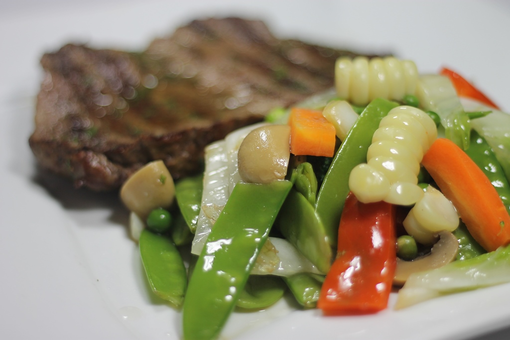 Porción de ensalada de legumbres